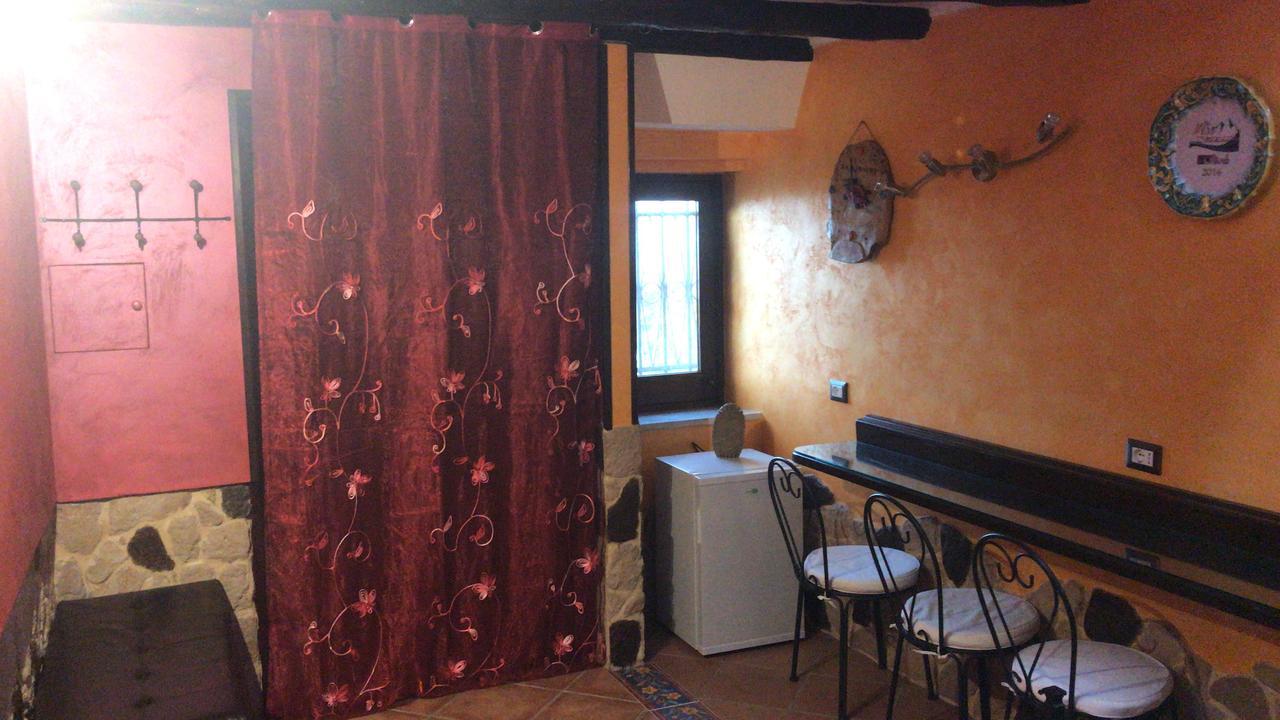 Jomery Home Castel di Tusa Esterno foto